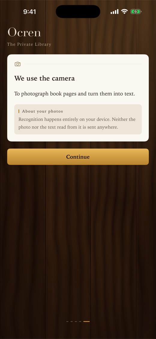 The last page of the tour, We use the camera, with a note that photos and text are not sent anywhere